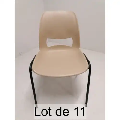 Lot de 11 - CHAISE  COQUE AGEC - Hauteur : 46