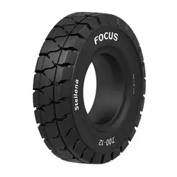 Pneu plein chariot élévateur Stellana FOCUS avec talon noir