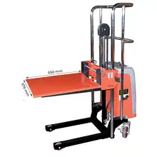 Semi-electric stacker 400 kg